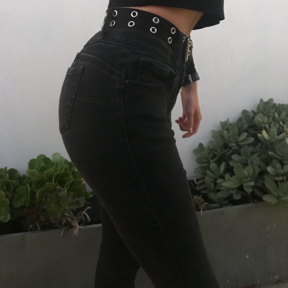 FASJION NOVA black skinny jeans